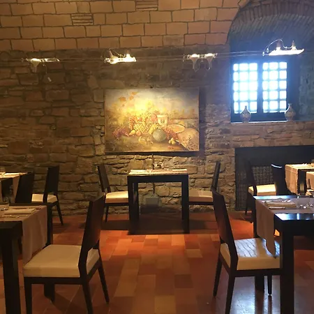 蒙特桂尼黎别墅酒店 酒店 古比奥